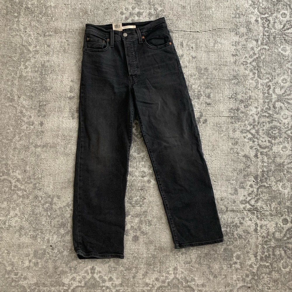 Levi’s Ribcage Straight Ankle